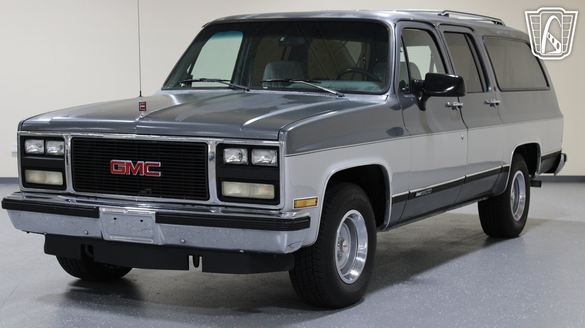 Used 1990 GMC Suburban 2WD image 21