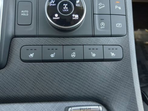 Used 2023 Hyundai Palisade Limited image 25