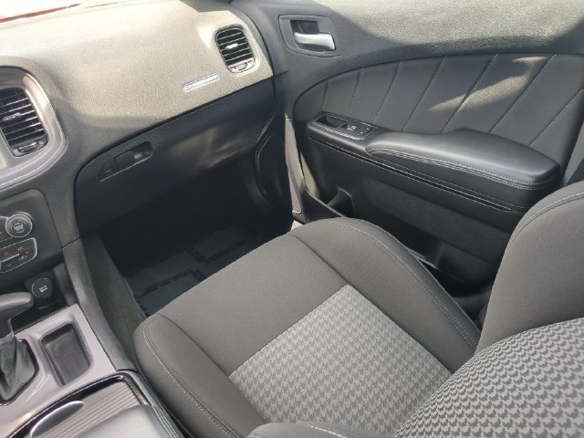 Used 2023 Dodge Charger R/T w/ Harman/Kardon Audio Group RWD image 18