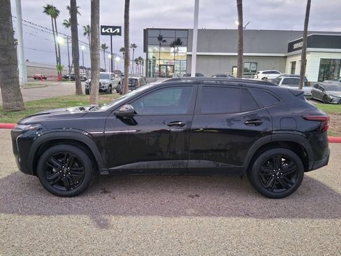 Used 2024 Chevrolet Trax ACTIV image 4