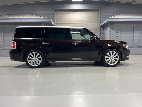 Used 2014 Ford Flex Limited w/ Equipment Group 303A AWD/4WD image 8
