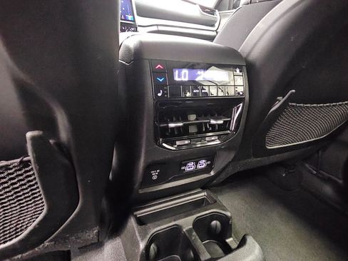 Used 2021 Jeep Grand Cherokee L Limited image 35