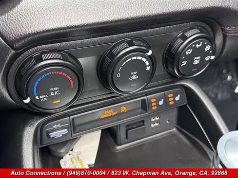 Used 2019 MAZDA MX-5 Miata RF Club RWD image 16
