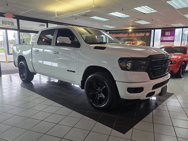 Used 2020 RAM 1500 Big Horn AWD/4WD image 3