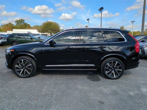 Certified 2023 Volvo XC90 B5 Plus image 7