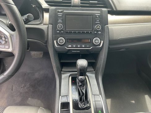 Used 2019 Honda Civic LX image 8