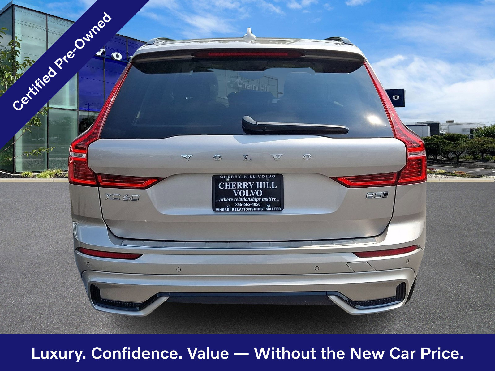 Certified 2024 Volvo XC60 B5 Core w/ Protection Package Premier AWD/4WD image 6