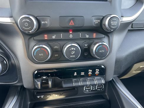 Used 2019 RAM 1500 Big Horn image 11