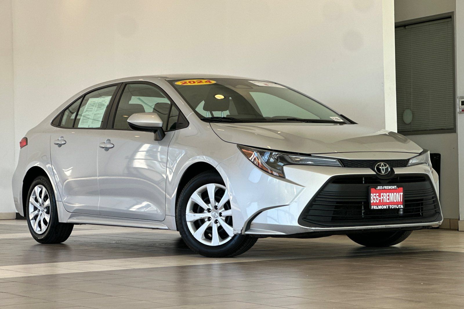 Certified 2024 Toyota Corolla LE FWD image 2