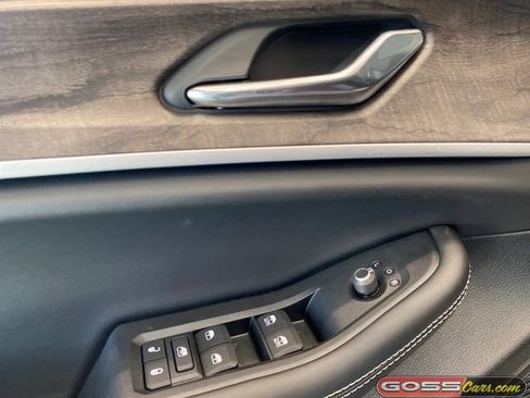 New 2026 Jeep Grand Cherokee Altitude AWD/4WD image 24