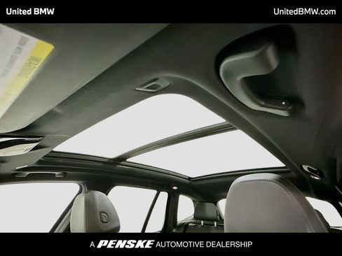 Used 2024 BMW X3 M40i w/ Premium Package image 12