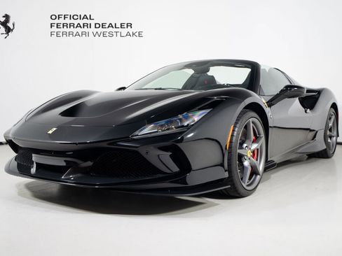 Used 2023 Ferrari F8 Tributo image 1