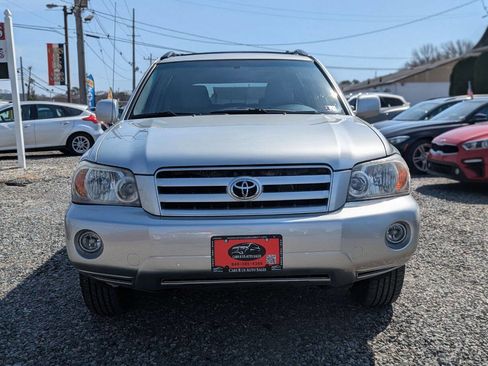 Used 2005 Toyota Highlander Limited image 2