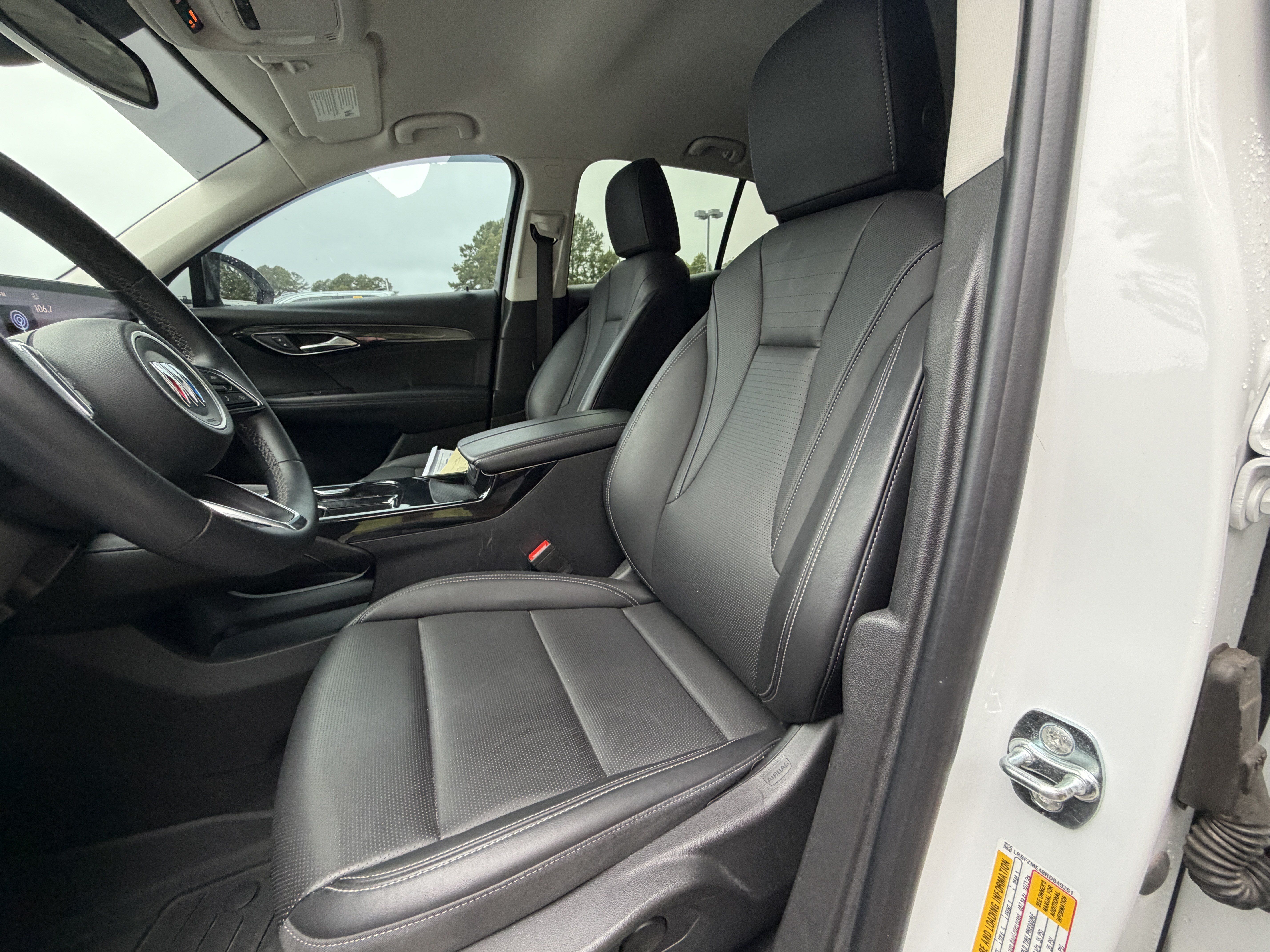 Used 2024 Buick Envision Preferred AWD/4WD image 7