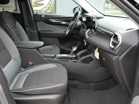 New 2026 Chevrolet TrailBlazer LT w/ LT Cold Weather Package AWD/4WD image 8