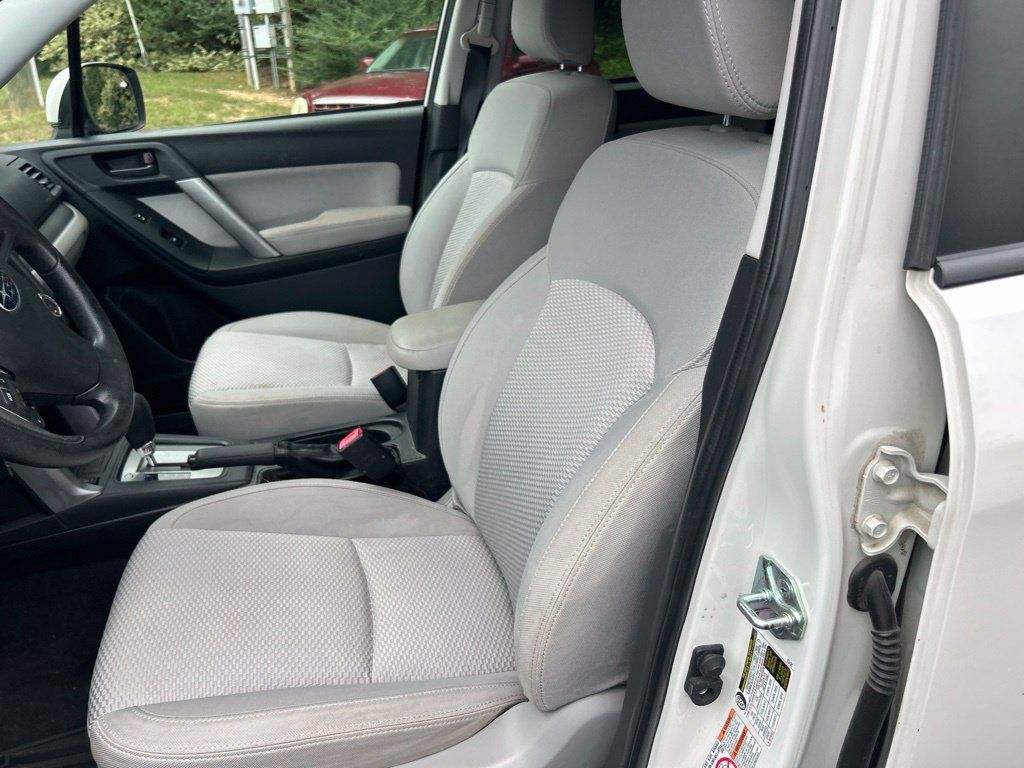 Used 2015 Subaru Forester 2.5i Premium w/ Popular Package #1 AWD/4WD image 15