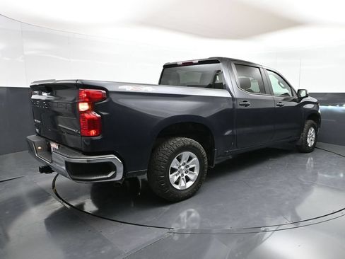 Used 2024 Chevrolet Silverado 1500 LT AWD/4WD image 28
