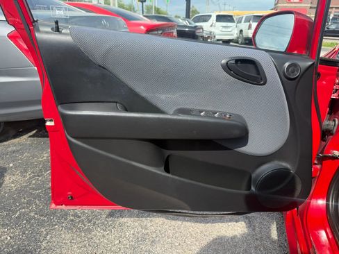 Used 2007 Honda Fit Sport image 10