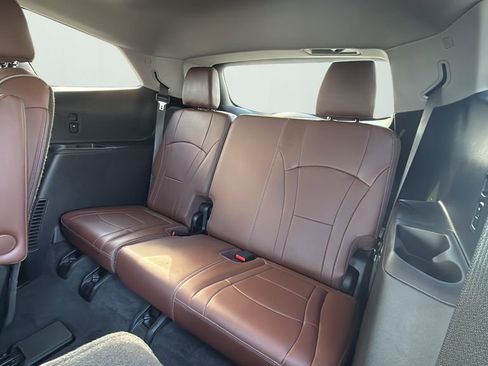 Used 2020 Buick Enclave Avenir w/ Avenir Technology Package image 10