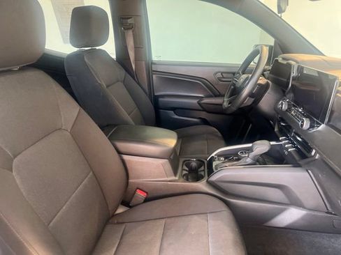 Used 2023 Chevrolet Colorado Trail Boss w/ Safety Package AWD/4WD image 30