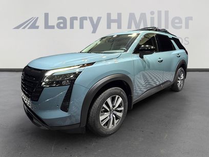 New 2026 Nissan Pathfinder SL