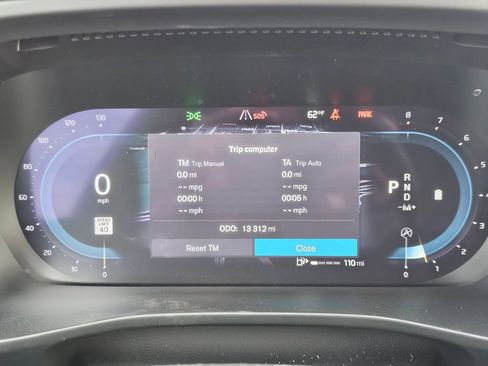 Used 2023 Volvo XC40 B5 Plus w/ Climate Package image 17