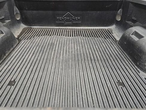 Used 2016 Ford F350 Lariat AWD/4WD image 22