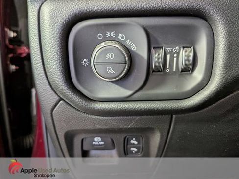 Used 2019 RAM 1500 Big Horn AWD/4WD image 26