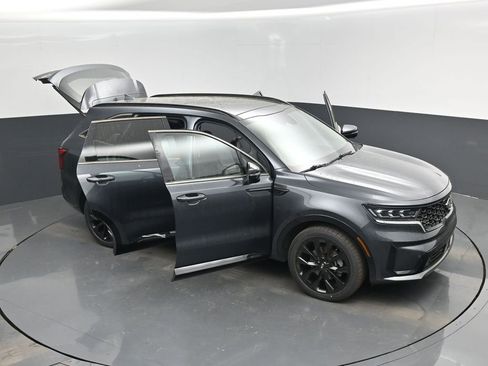 Used 2021 Kia Sorento SX FWD image 19