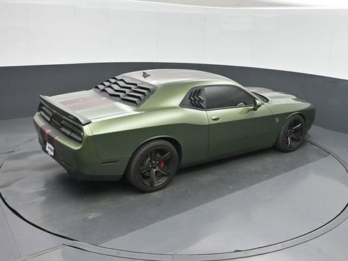 Used 2022 Dodge Challenger SRT Hellcat RWD image 29