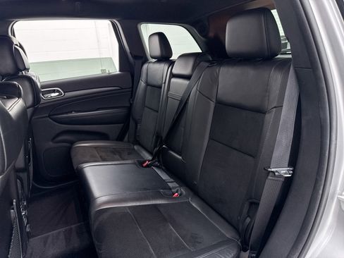 Used 2018 Jeep Grand Cherokee Altitude image 33