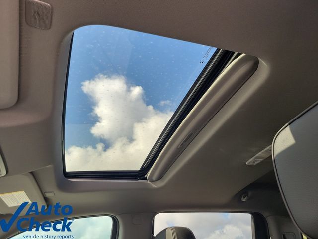 Certified 2026 GMC Sierra 2500 Denali w/ Denali Reserve Package AWD/4WD image 24