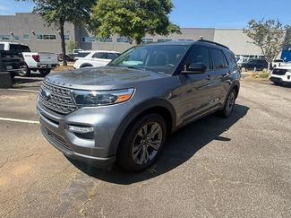 New 2024 Ford Explorer XLT w/ Equipment Group 202A video 2