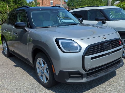 Certified 2025 MINI Cooper Countryman S w/ Comfort Package Max image 5