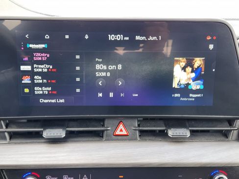 Used 2023 Kia Sportage X-Line w/ X-Line Premium Package AWD/4WD image 16