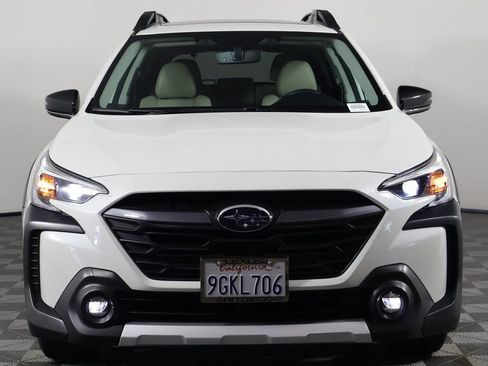 Used 2023 Subaru Outback Limited AWD/4WD image 2