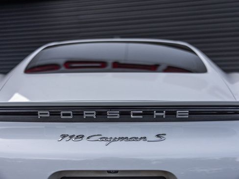 Certified 2017 Porsche 718 Cayman S image 23