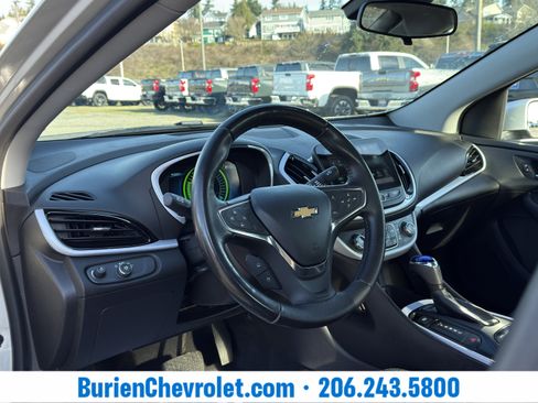 Used 2017 Chevrolet Volt LT image 12