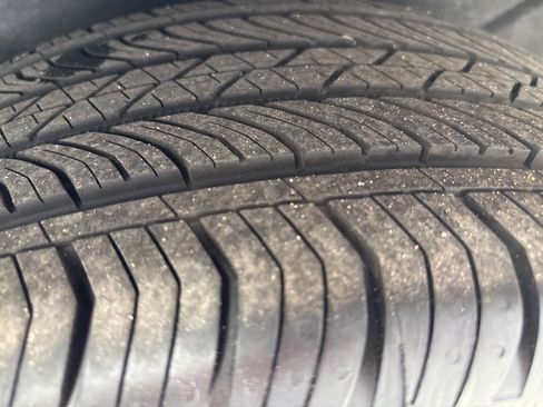 Used 2024 Cadillac XT4 Sport image 11