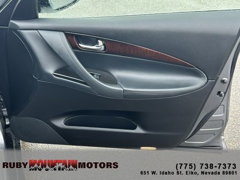 Used 2011 INFINITI EX35 Journey w/ Premium Pkg image 24