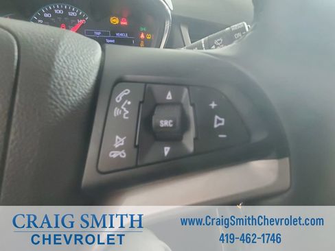 Used 2019 Chevrolet Trax LT w/ LT Convenience Package AWD/4WD image 19