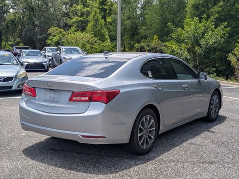 Used 2018 Acura TLX FWD image 5