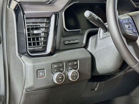 Used 2026 GMC Sierra 2500 Denali Ultimate AWD/4WD image 8