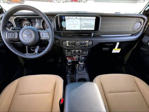 New 2026 Jeep Gladiator Willys AWD/4WD image 6