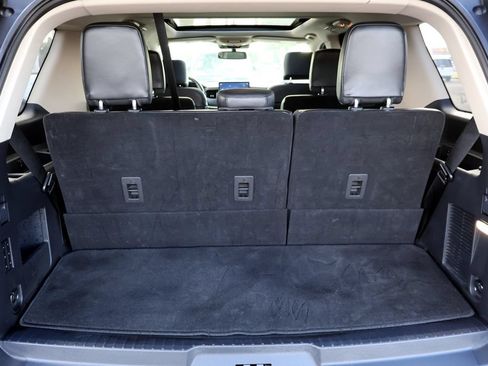 Certified 2022 Ford Expedition XLT RWD image 25