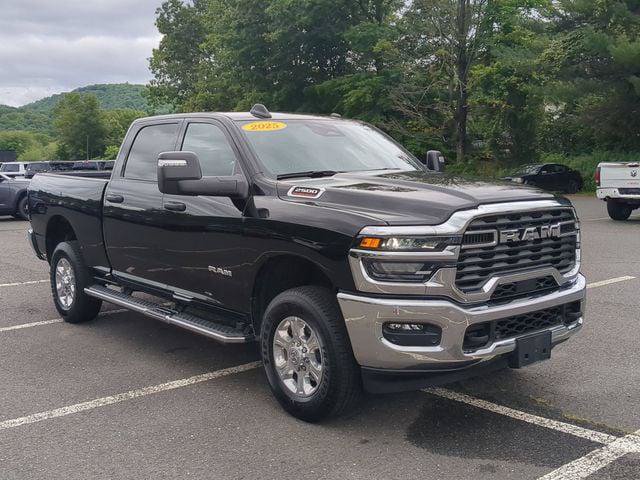 Certified 2025 RAM 2500 Big Horn AWD/4WD image 3