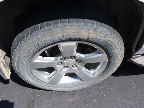Used 2016 Chevrolet Tahoe LT AWD/4WD image 4