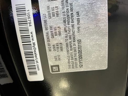 Used 2013 Chevrolet Corvette 427 w/ 1SB Preferred Equipment Group image 20