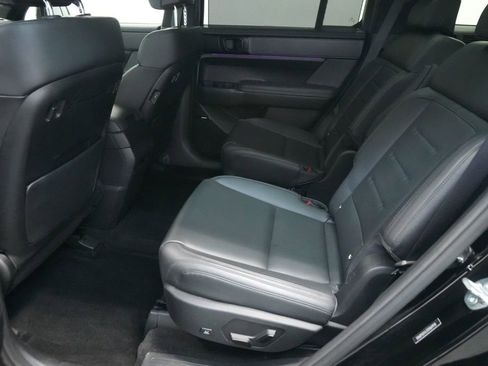 Used 2025 Hyundai Santa Fe Calligraphy image 23