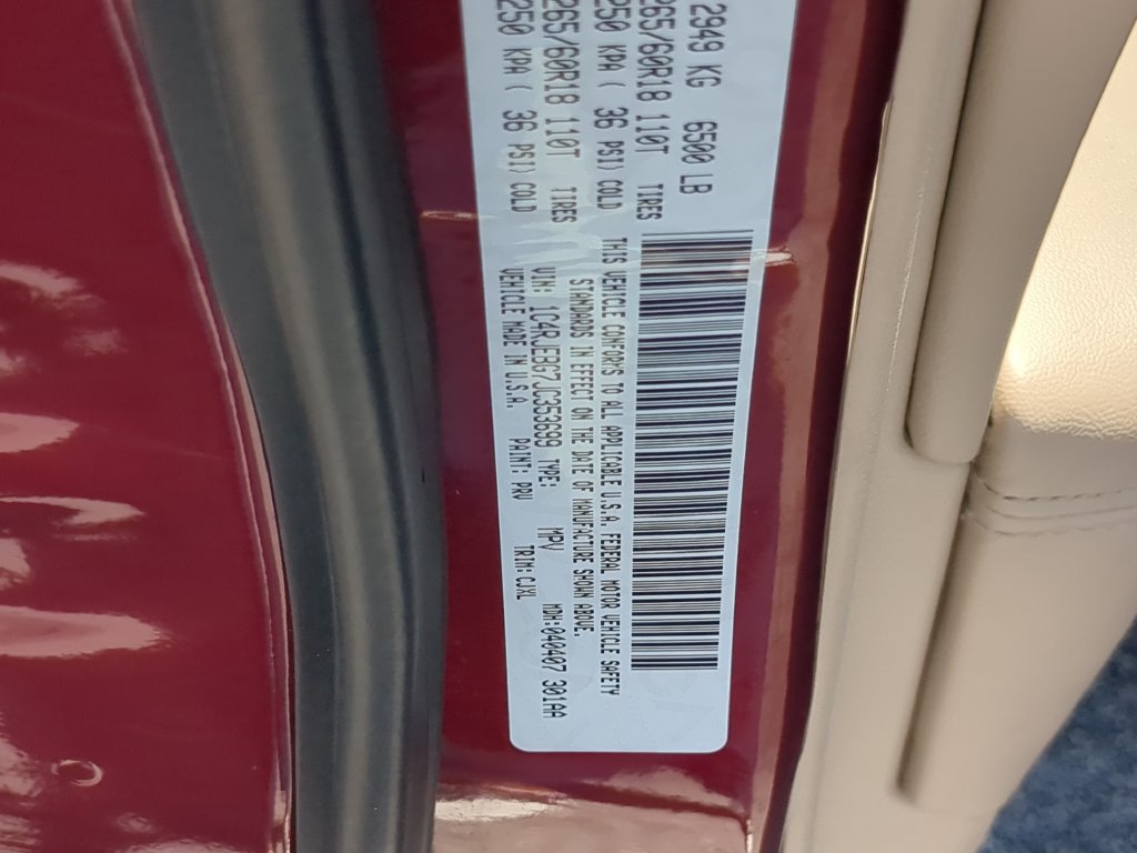 Used 2018 Jeep Grand Cherokee Limited w/ Trailer Tow Group IV RWD image 37